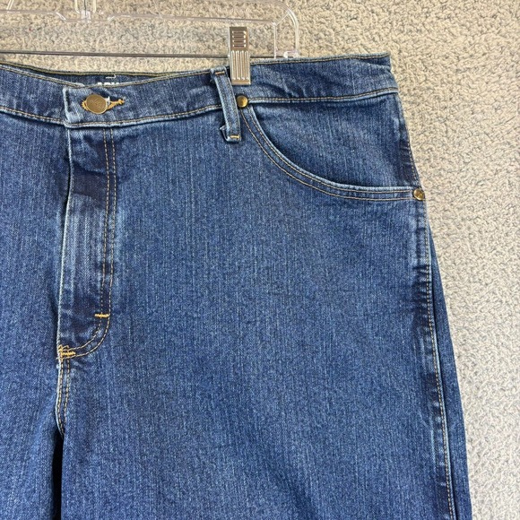Wrangler 47 Advanced Comfort Mens 40x30 Regular Fit Western Medium Wash Jeans - Picture 5 of 13